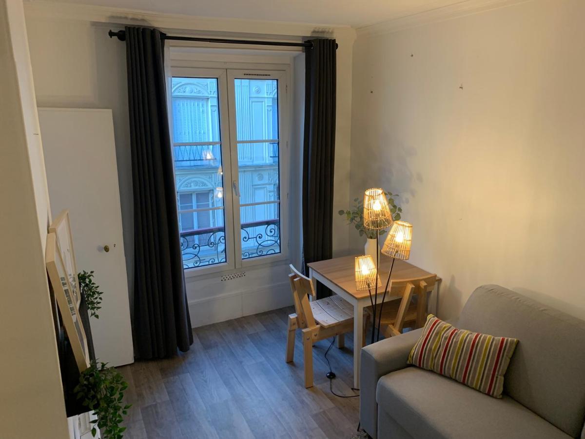 Studio Moderne Au Coeur De Paris Batignolles Экстерьер фото