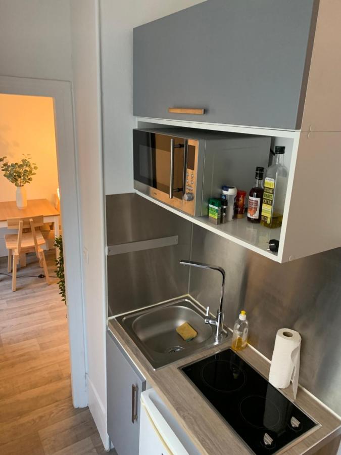 Studio Moderne Au Coeur De Paris Batignolles Экстерьер фото